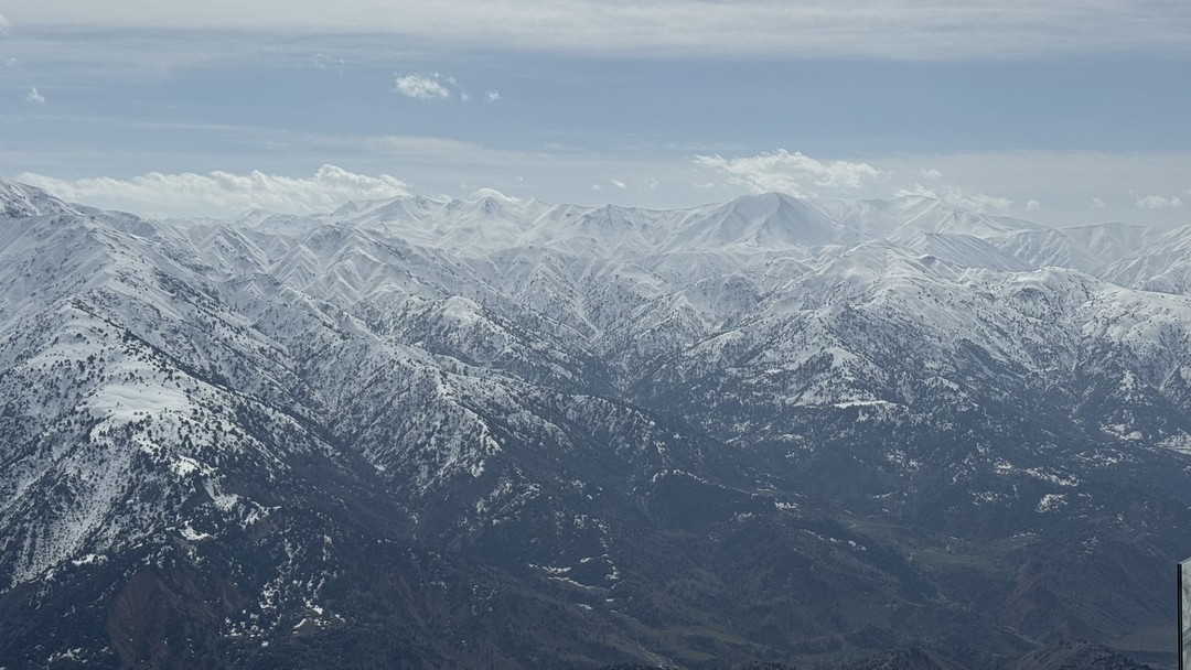 Чимганские горы и Чарвакское водохранилище за 1 день на электромобиле (Светлана)