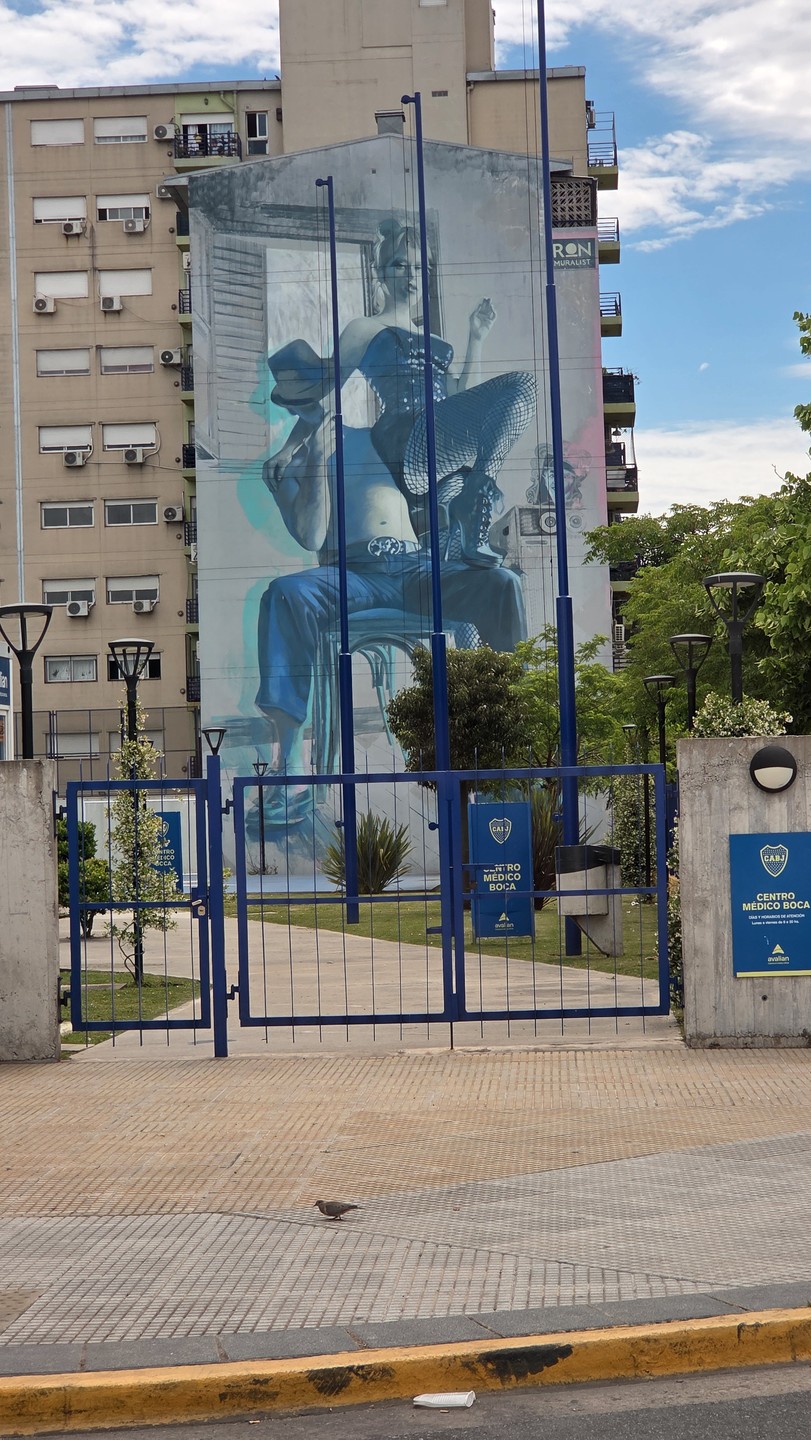 Как первое знакомство с Буэнос Айресом, с которым для знакомства конечно нужно намного больше времени, эта