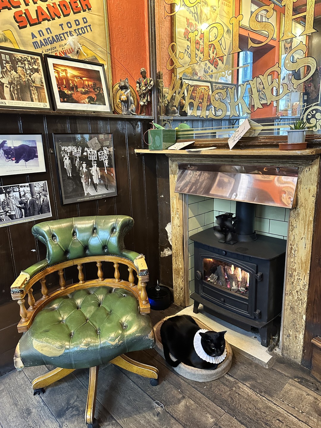 Отличная экскурсия по пабам! Влад — потрясающий гид: очень живой, харизматичный и отлично знающий тему. Это