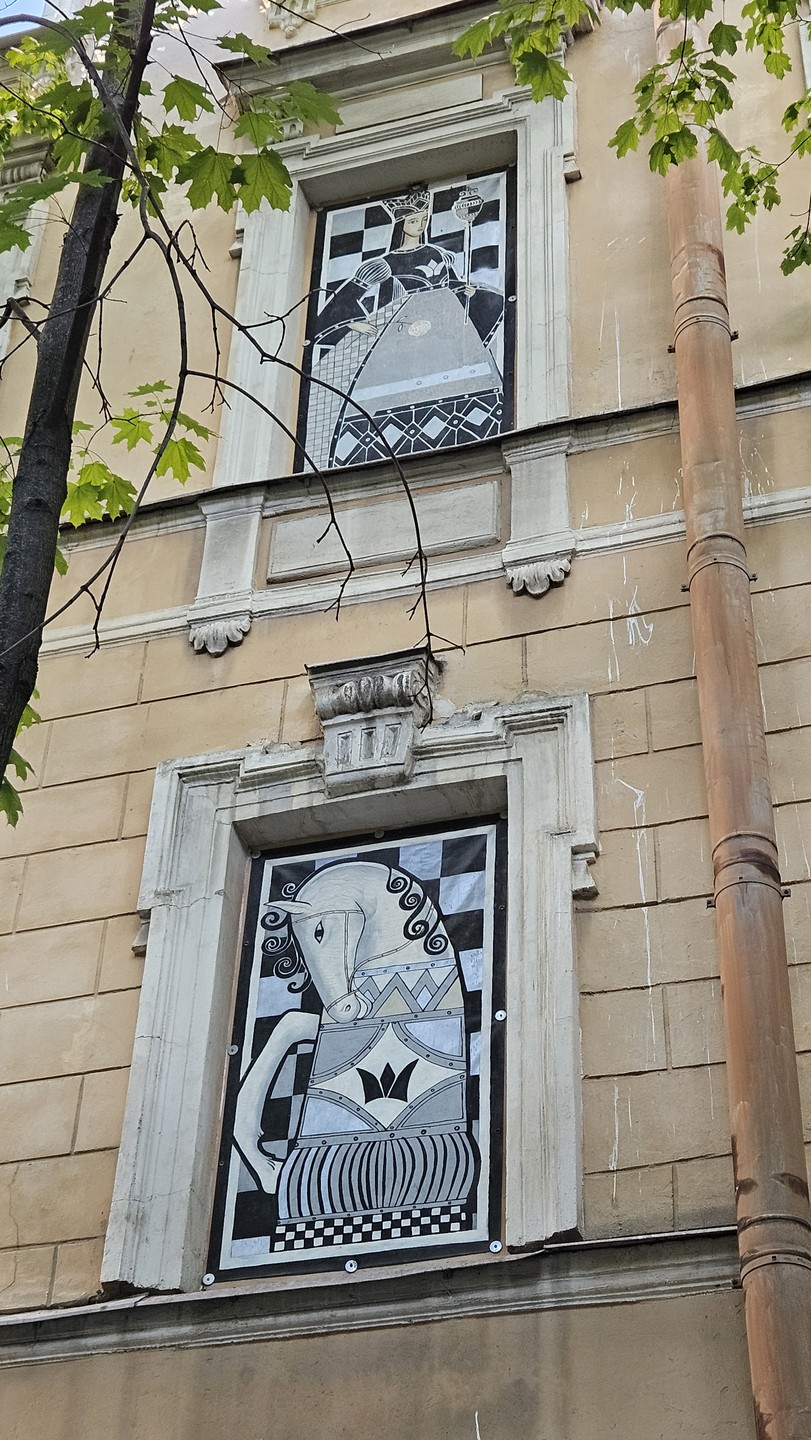 Необычные дворики: экскурсия для детей и их родителей (Ирина)