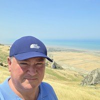 Фото отзыва 1: экскурсия "Агатовые горы, скала Бешбармаг, розовое озеро Масазыр и мечеть Гейдара"