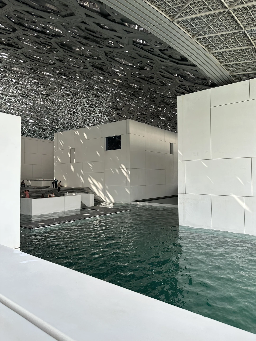 Мы благодарны нашему гиду Хану за увлекательную экскурсию!!! У нас невероятно много впечатлений, красивых фотографий, много