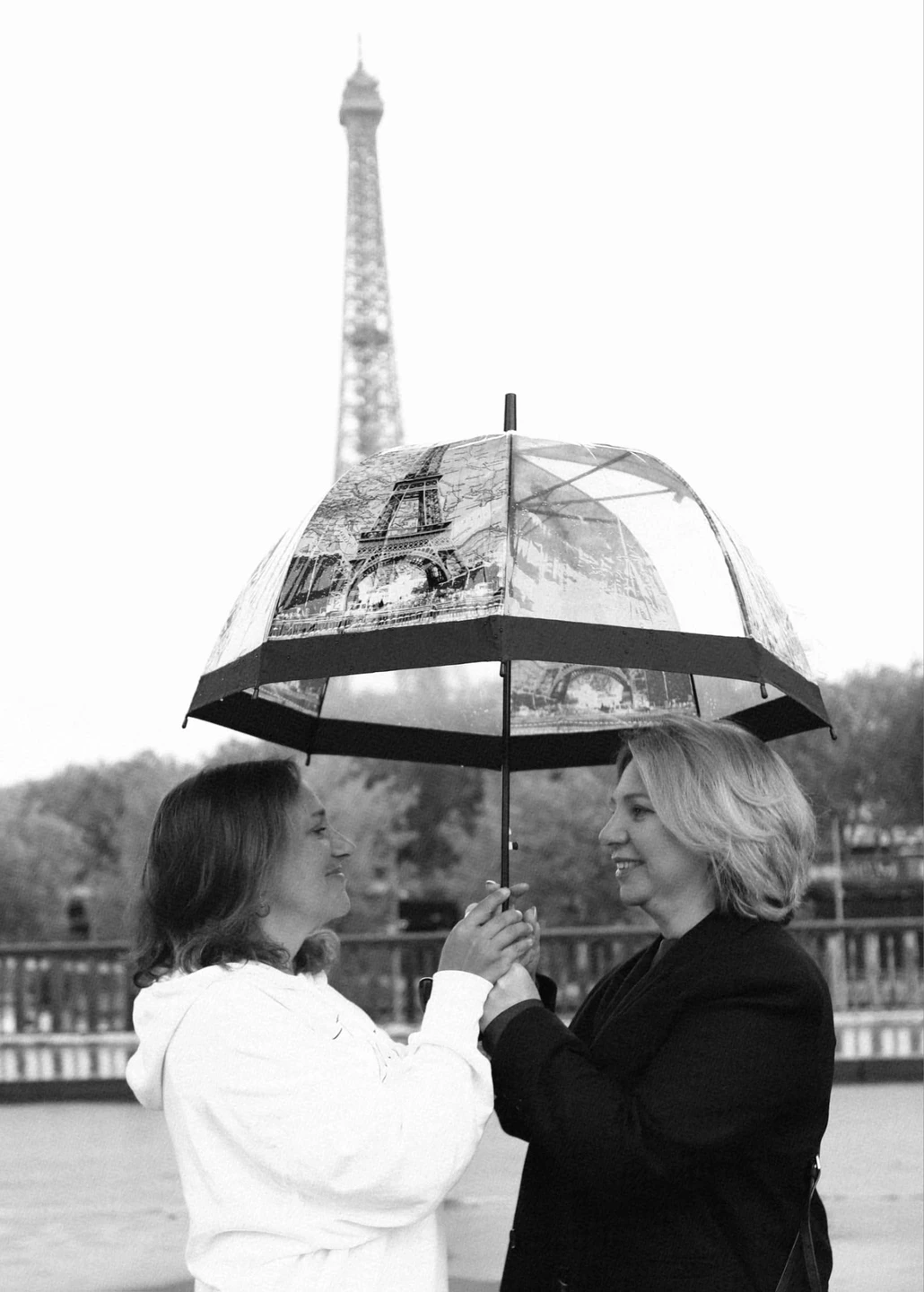 Хочу выразить огромную благодарность фотографу Елене за прекрасную фотосессию в Париже