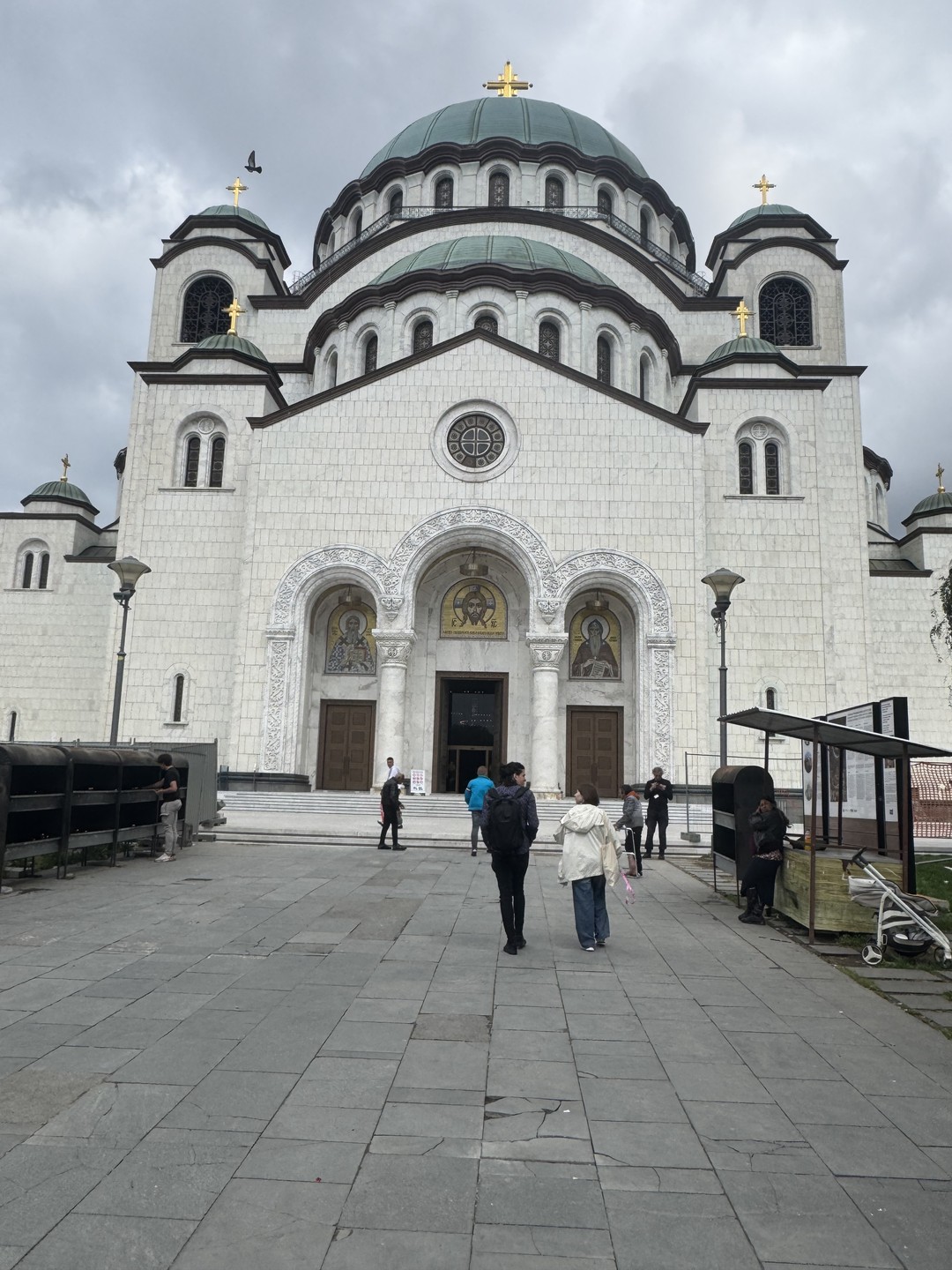 Микица Спасибо за супер обзорную экскурсию по Белграду. Очень профессиональный гид, любящий свое дело, свою страну