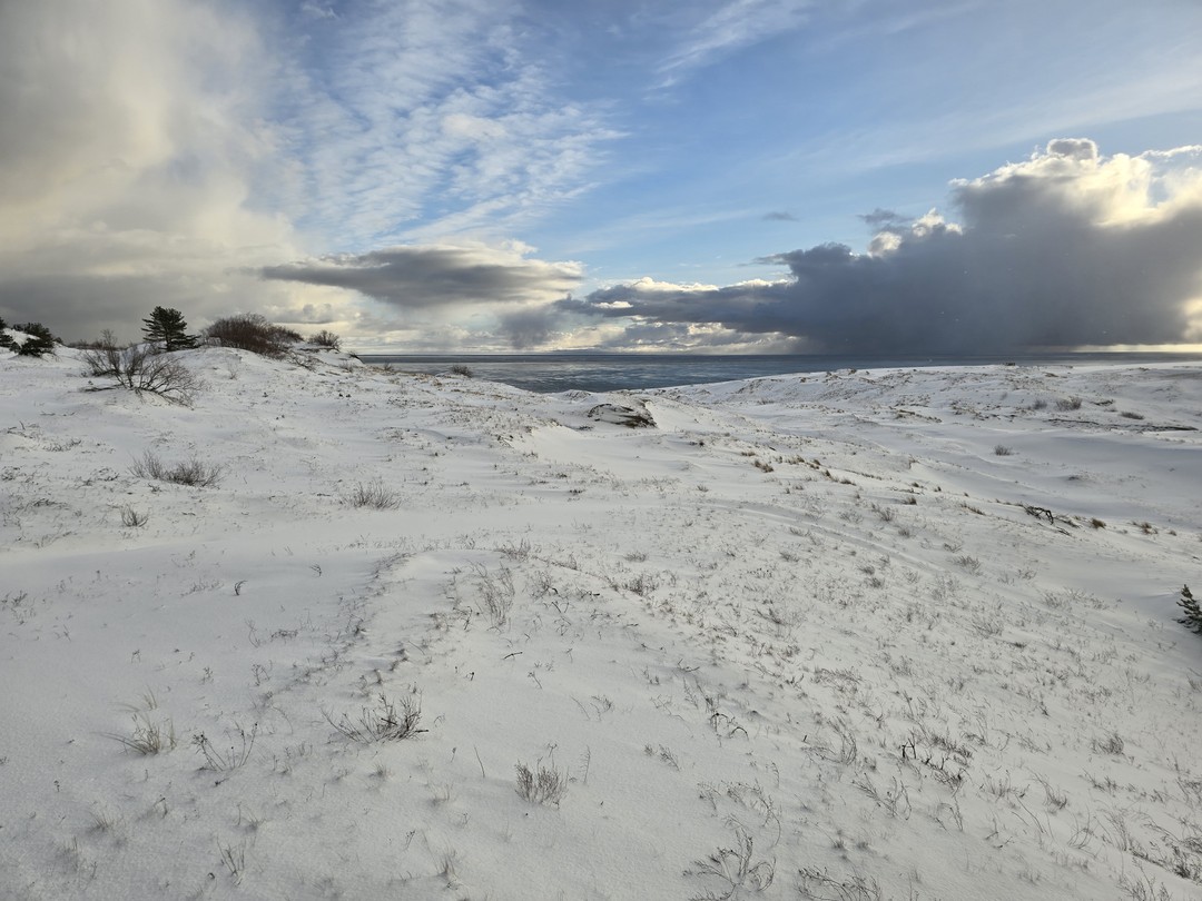 Достаточно только этой экскурсии, потому что даже янтарь меркнет перед этими местами! А с учётом, что