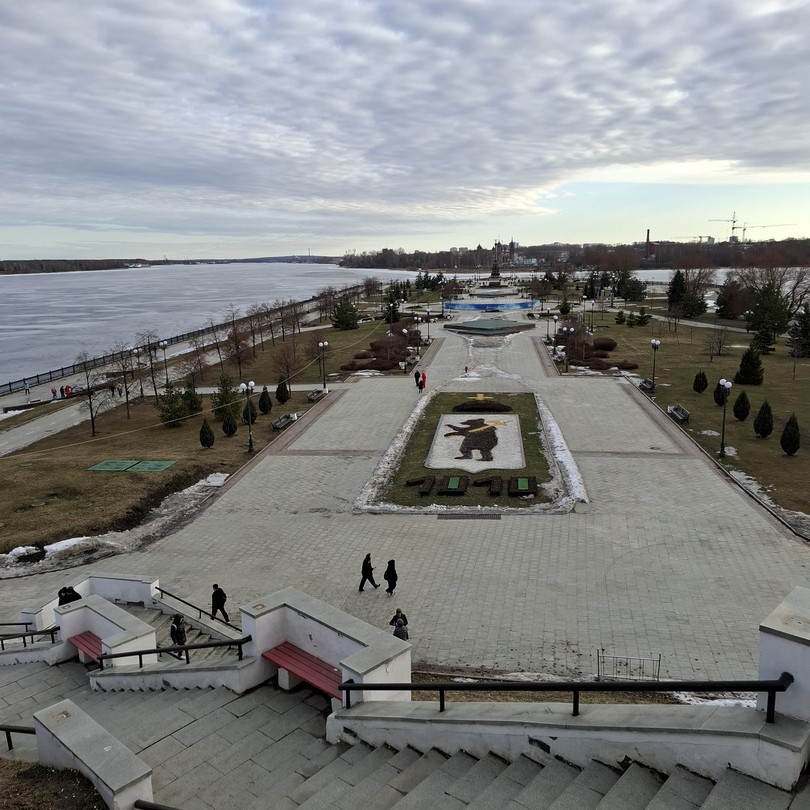 Спасибо за проведенную экскурсию гиду Елизавете. Человек любит свой город, знает историю и с интересом о