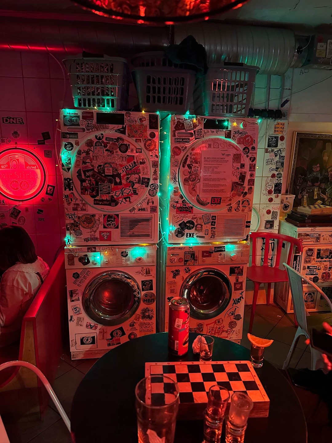 На экскурсии были с Алексеем, было интересно, познавательно и весело, спасибо большое!