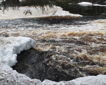 Водопады Ахвенкоски, горный парк «Рускеала», поездка на ретропоезде
