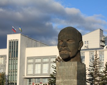 Прибытие и экскурсия по Улан-Удэ