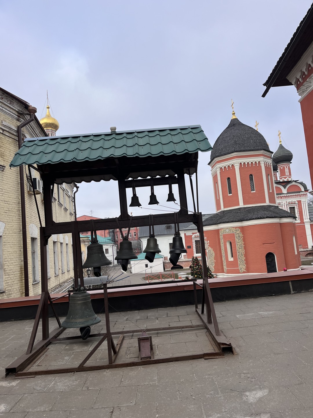 Экскурсия с Еленой позволила не просто познакомиться с историческими фактами, оставила ощущение личного присутствия при тех