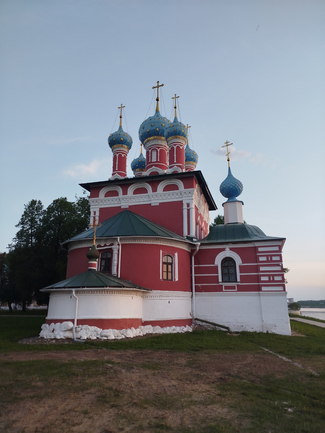 Были с парнем на экскурсии 25.05. Очень остались довольны) Надежда- прекрасный, эрудированный экскурсовод с которым вам