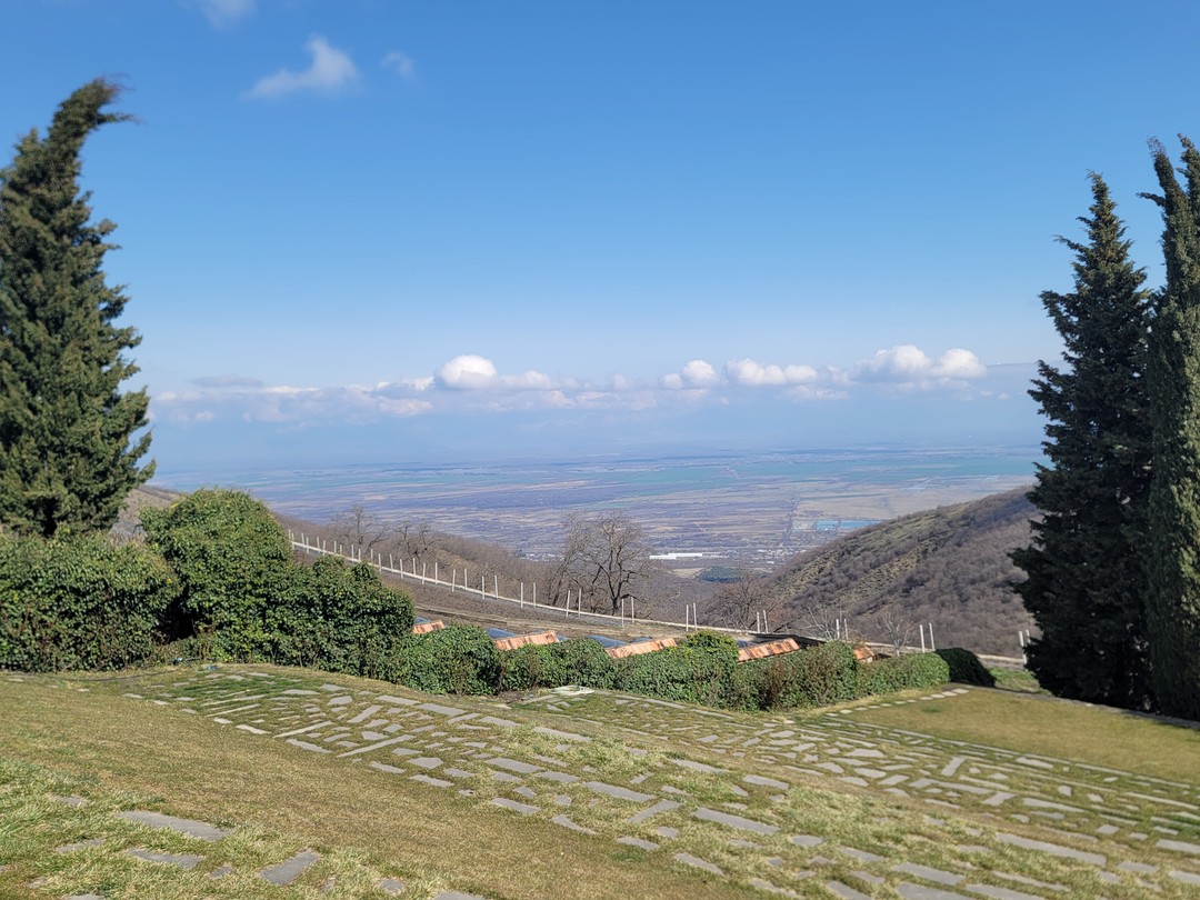 Экскурсия 11.03.2026. Ездили в Кахетию с Генриеттой! Прекрасный, талантливый, умный гид. Чудесная Кахетия. Однозначно, приедем в