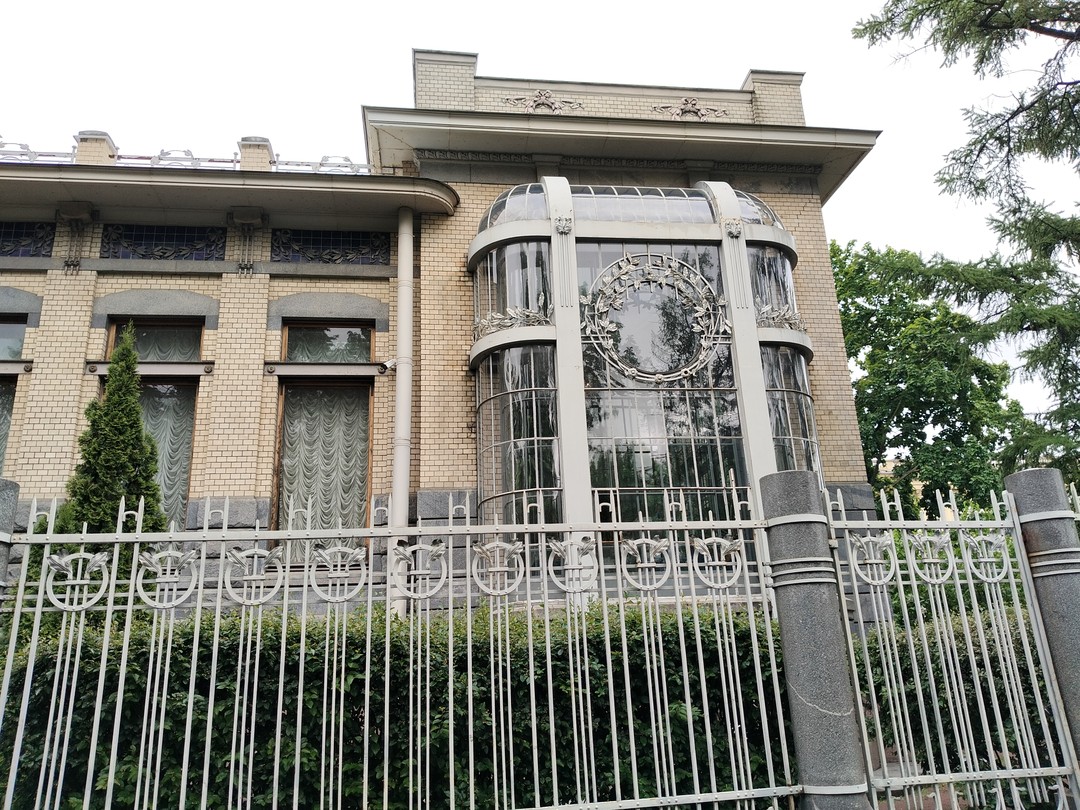 Два дома в одном: экскурсия по особнякам Матильды Кшесинской и Василия Бранта (Сергей)