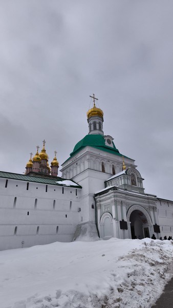 Экскурсия очень понравилась! Сергей прекрасный экскурсовод и рассказчик, очень дружелюбная атмосфера. Целый день пролетел на одном