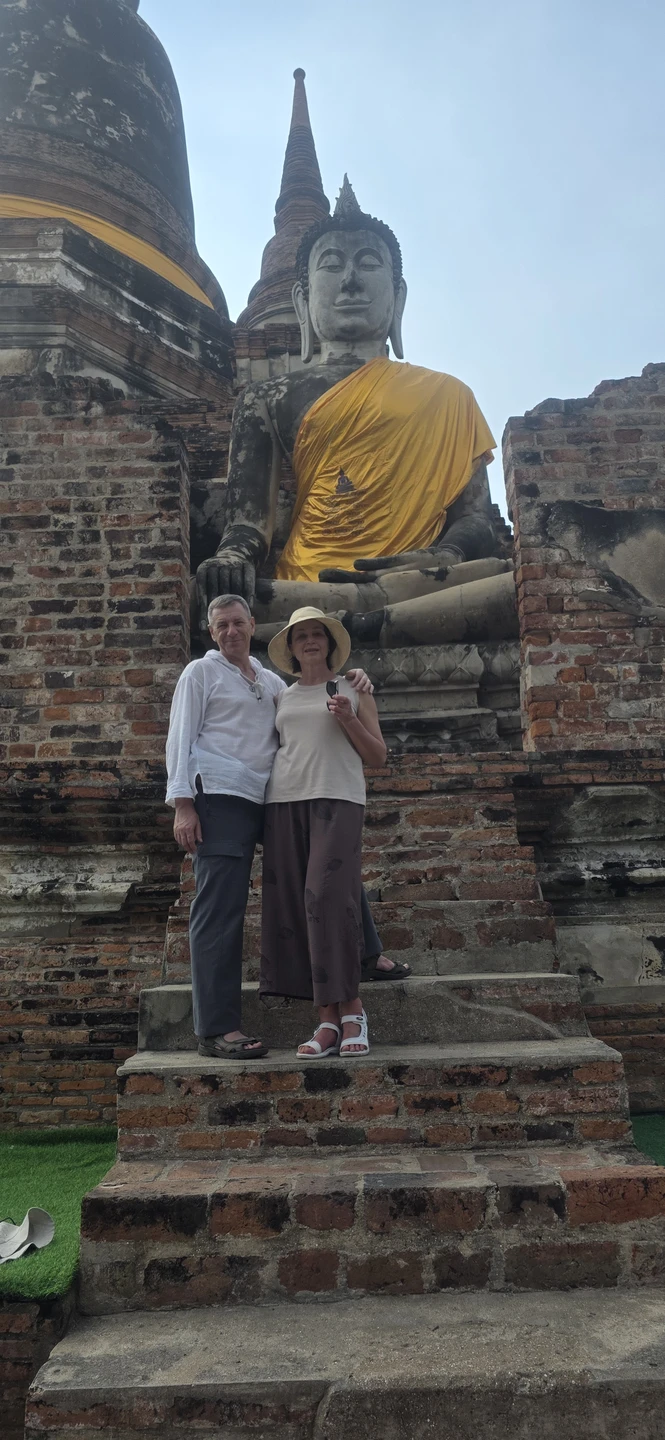 Были на экскурсии в Аюттайю 17 января. Гид Дмитрий. День прошёл замечательно. Отличная организация. Узнали много