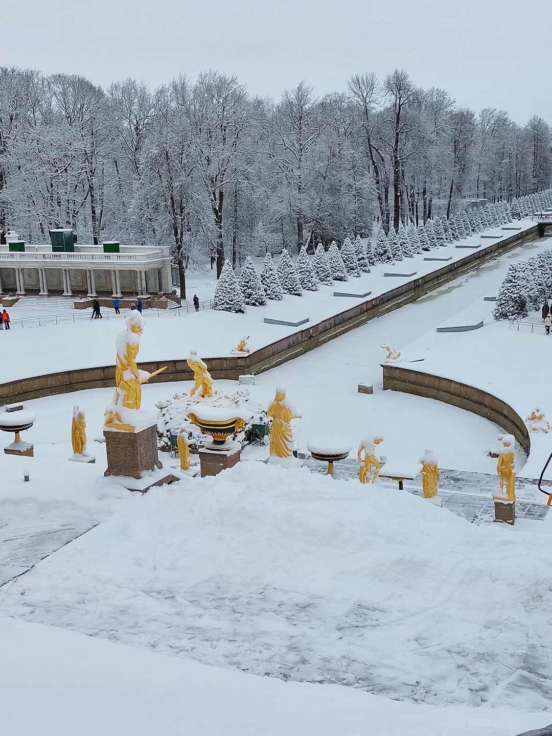 Петергоф: групповая экскурсия в Большой дворец (Светлана)