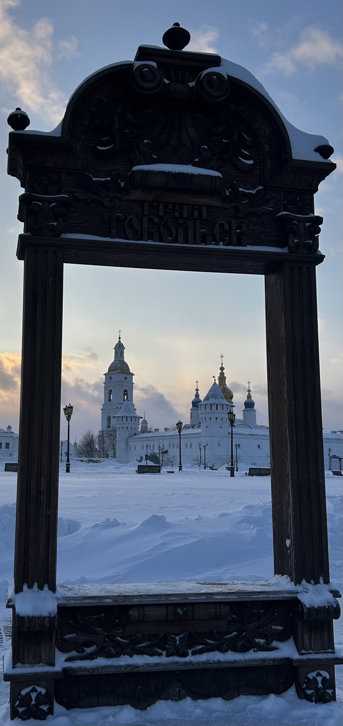 Огромное спасибо за великолепную экскурсию! Необыкновенно сказочно оказаться в Рождество в таком великом историческом месте! Мне