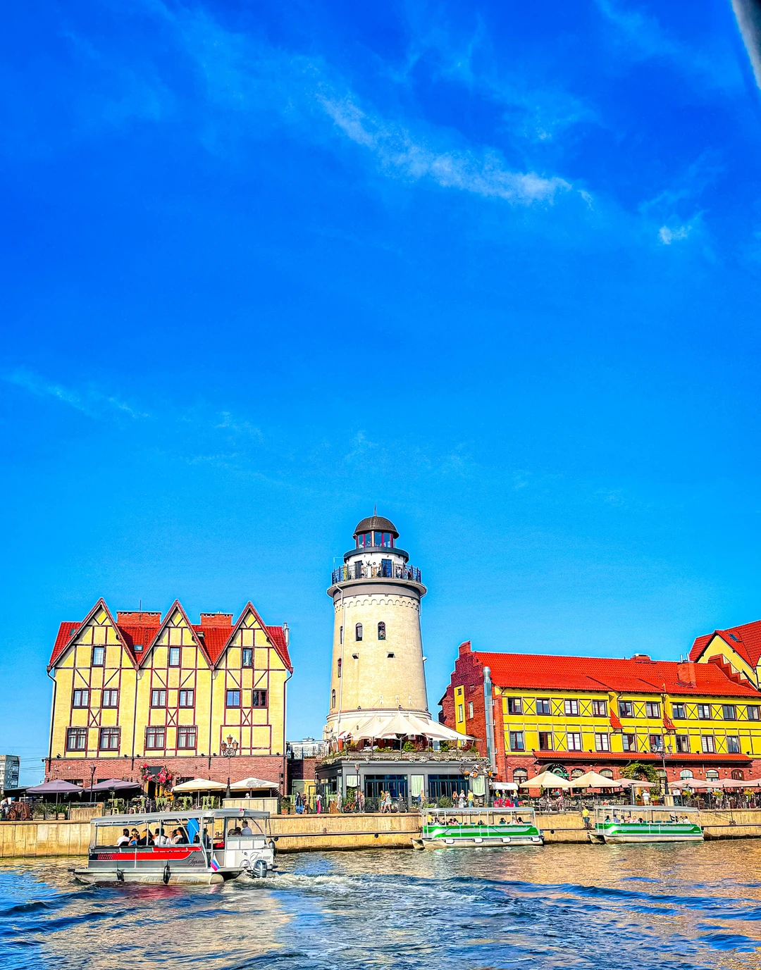 Это была потрясающая экскурсия!! Чудесный экскурсовод Инга с большим опытом! Много интереснейшей информации! Все с душой!! Красивейшие локации👌🏻