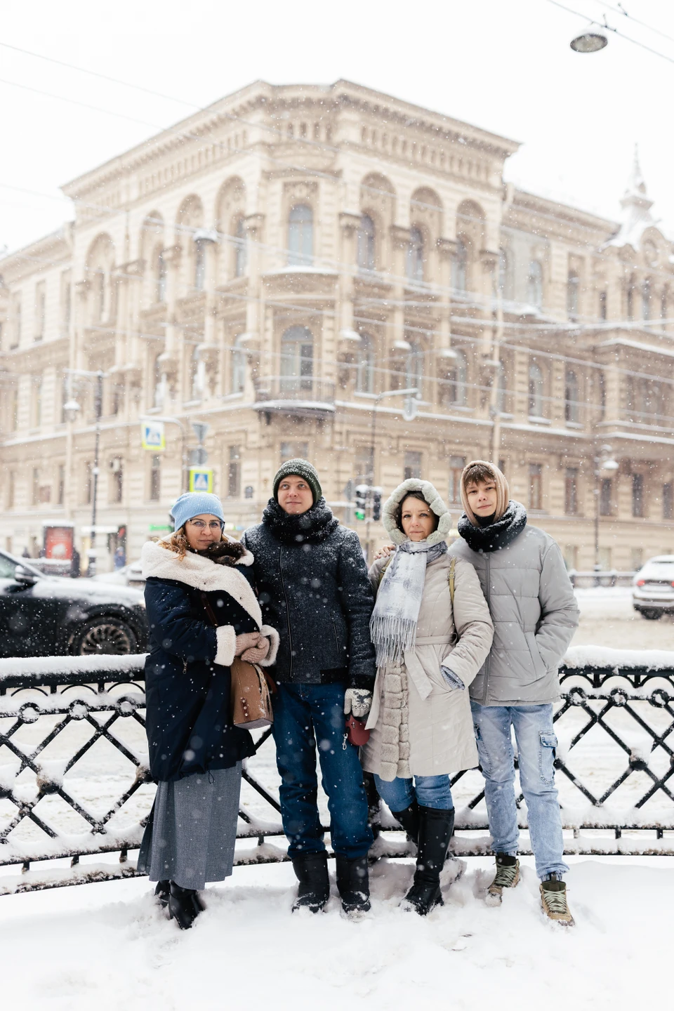 Хочу поделиться своими впечатлениями о потрясающей фотоэкскурсии в атмосфере старинной дворянской квартиры. Особенно хочу поблагодарить Алексея