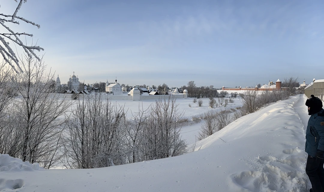Спасибо Марине за отличную экскурсию! Зимой Суздаль прекрасен и даже в минус 18 градусов мы отлично