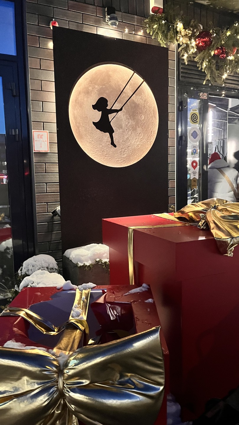 Путешествовали вчетвером с коллегами. К выбору гидов отнеслись с вниманием и особой ответственностью. Для ознакомления с