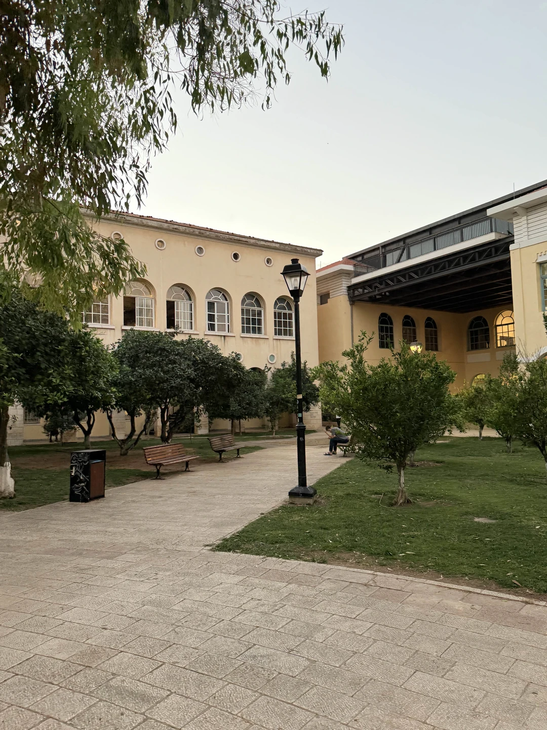 Получили огромное удовольствие от прогулки с Лекой по Тель-Авиву! Узнали много интересной и полезной информации! Захотелось