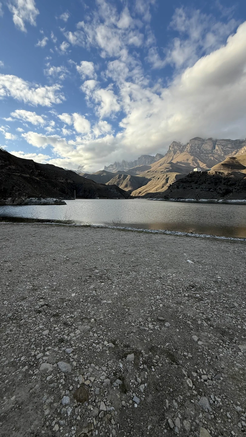 Ездила на экскурсию с гидом Сергеем. Экскурсия прошла замечательно, Сергей очень хороший рассказчик и интересный человек