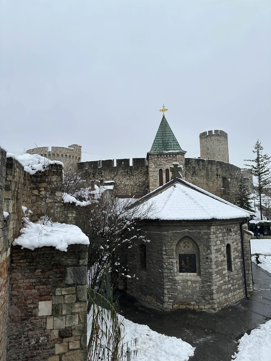 Спасибо Татьяне за экскурсию. Было настолько интересно, что даже не ожидали) удалось посетить также аутентичную кофейню