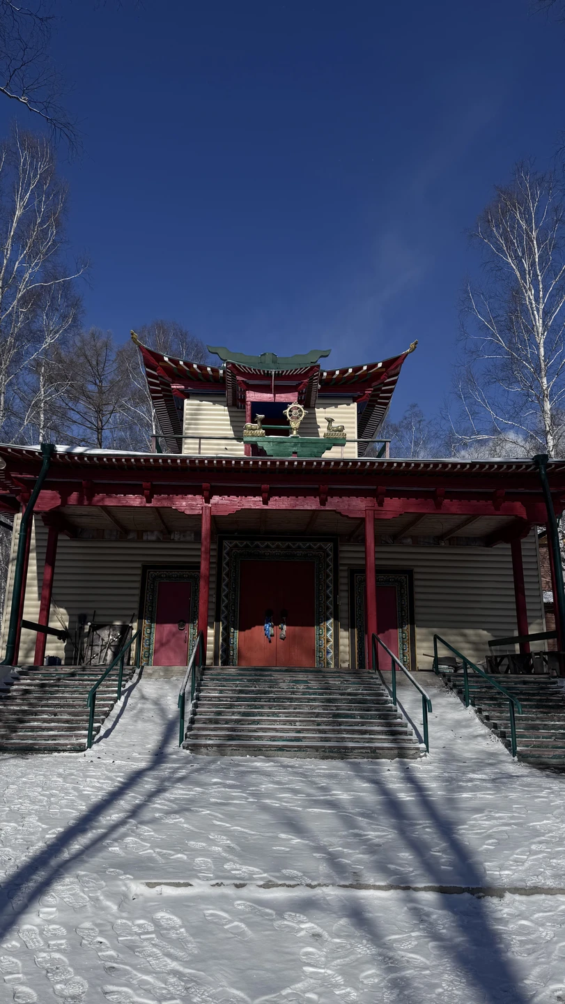 Замечательная экскурсия,огромное спасибо Марианне и Дмитрию! Куча эмоций,все подробно рассказали,показали) Очень интересно,живописная экскурсия,не думали,что зимой бывает