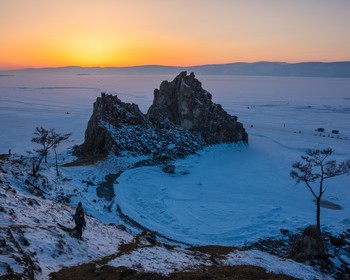 Встреча, прибытие на Ольхон, закат на мысе Бурхан