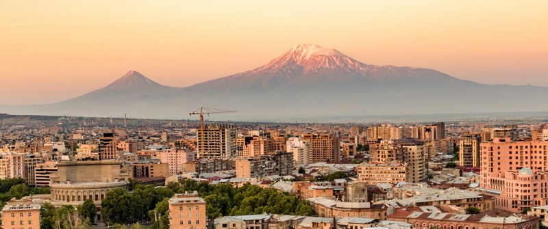4 стихии Армении за 5 дней: монастыри и горы, Севан и вино