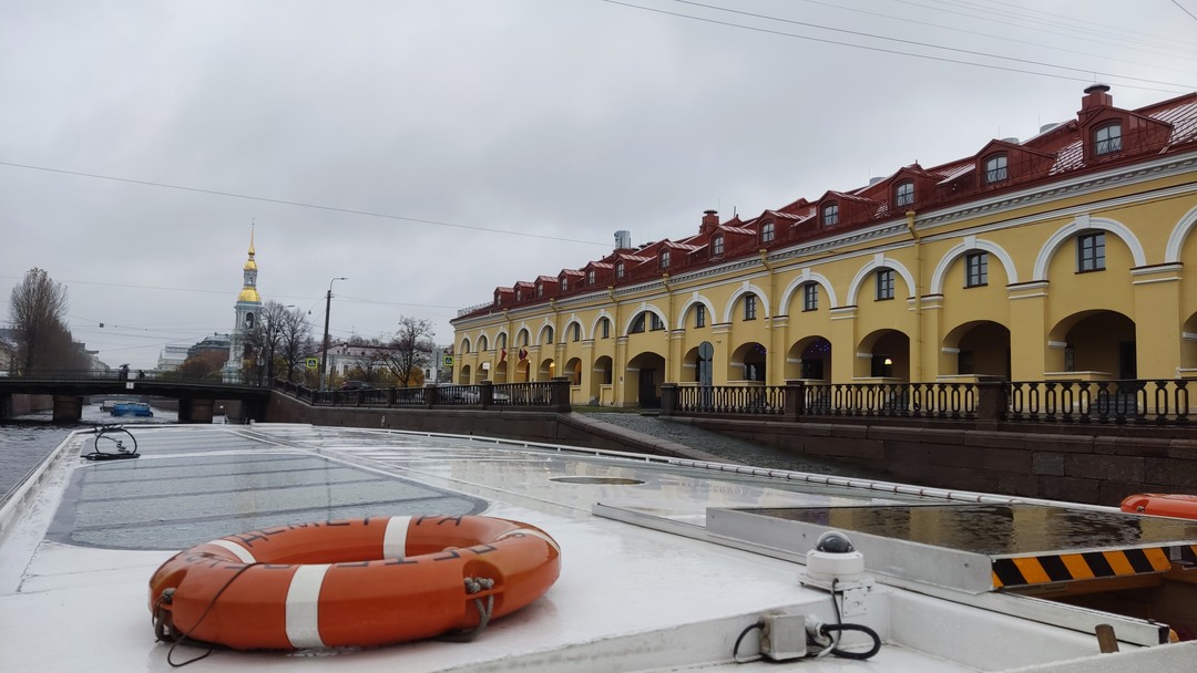 Водная прогулка «Полуденный выстрел пушки в Петропавловской крепости»