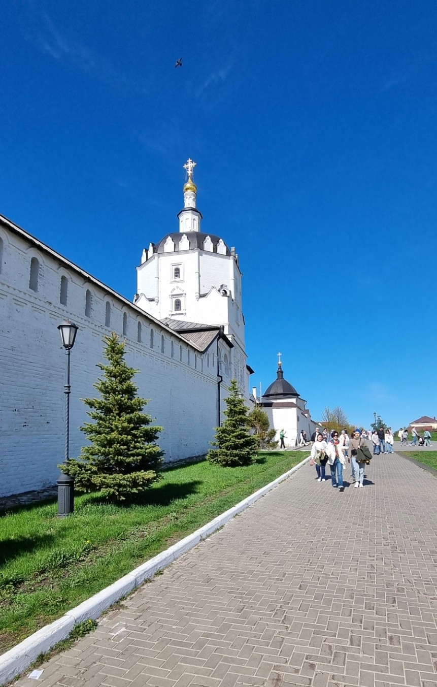 Свияжск, Раифский монастырь и Храм всех религий (Светлана)