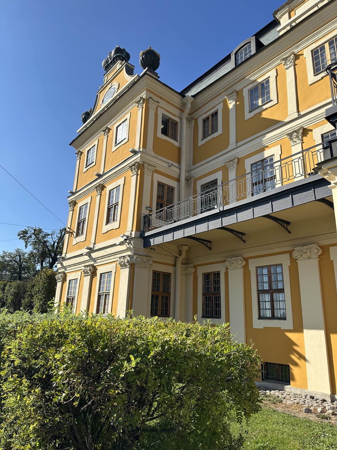 Совершенно уютная, незабываемая и безумно интересная прогулка-экскурсия! Спасибо огромное за новое впечатление о Петербурге и особенно