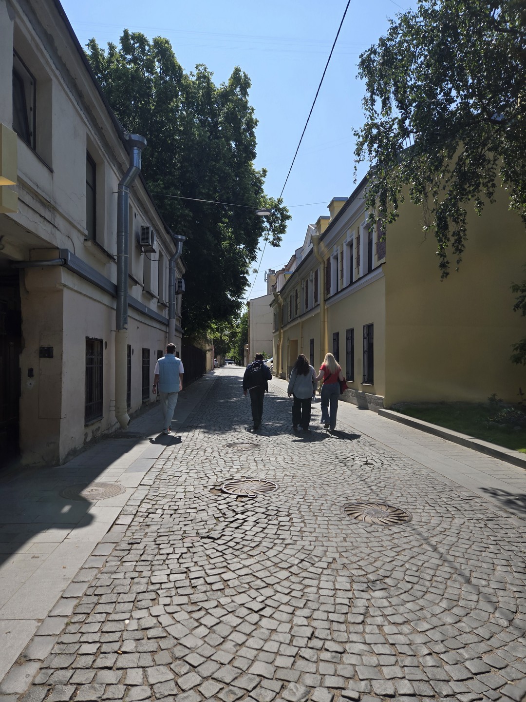 По Васильевскому с островитянином (Катерина)