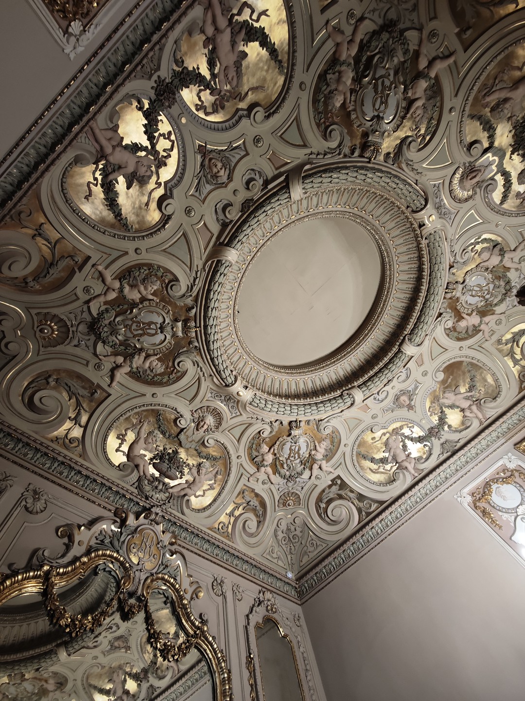 Очень интересная экскурсия. Ирина Эдуардовна замечательно рассказывала. Энтузиаст своего дела. Очень интересно рассказала и про сам