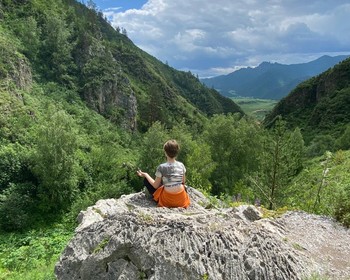 Сайлюгемский нацпарк и пик Журналистов
