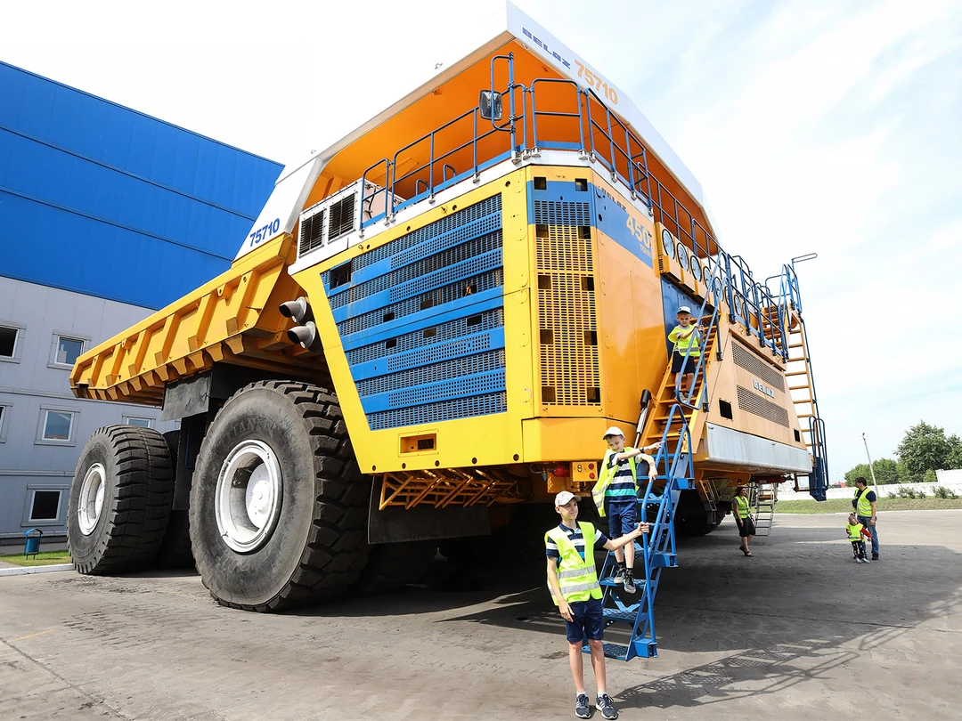 Поездка на&nbsp;самосвале