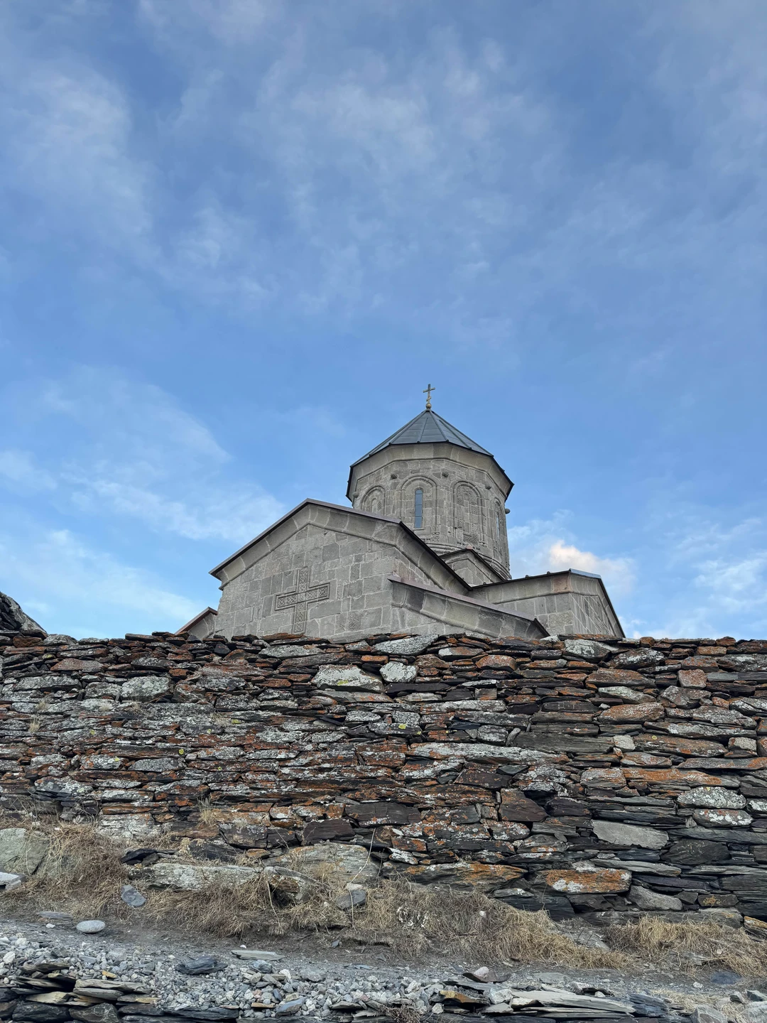 Очень Крутая экскурсия. За один день можно увидеть столько живописных мест, что закачаешься