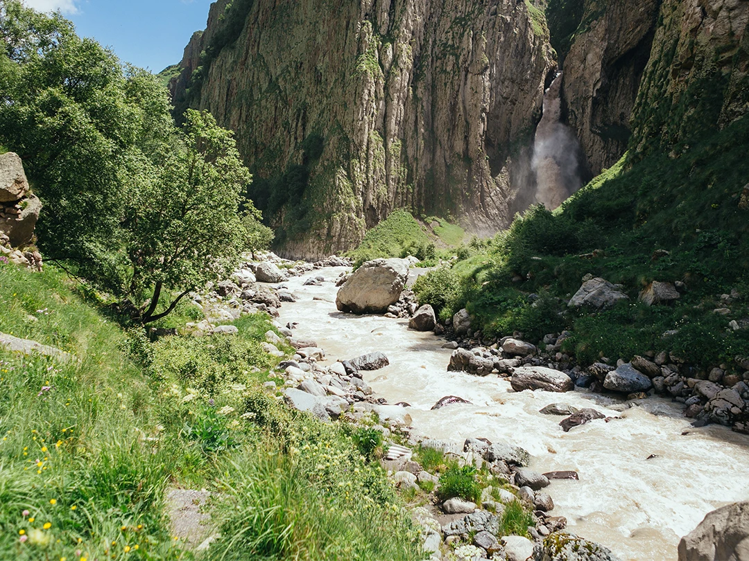 Водопад Каракая‑Су