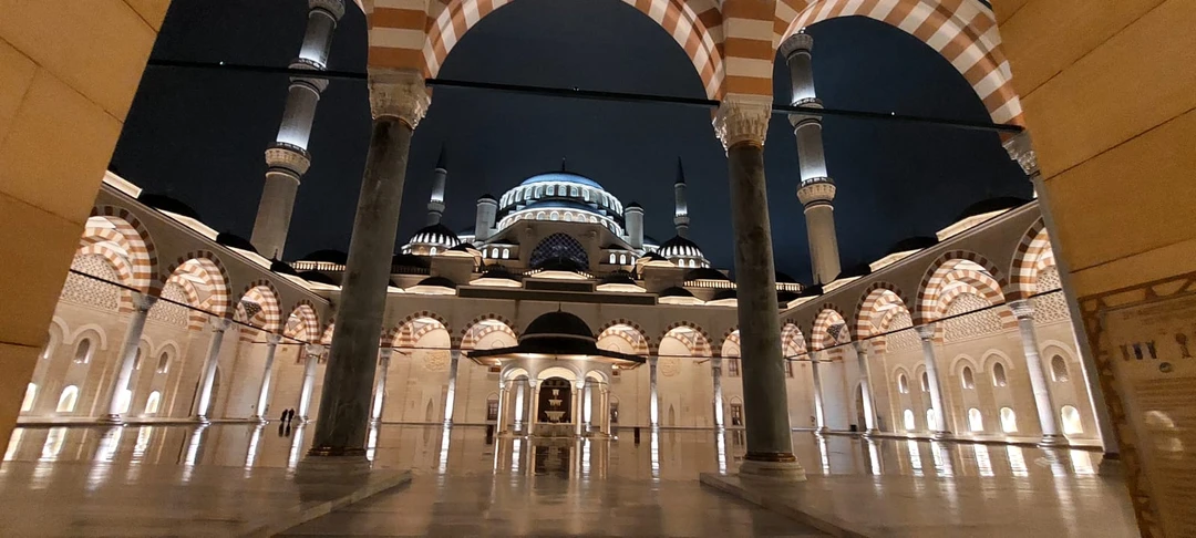 По ночному Стамбулу на автомобиле (Анна)