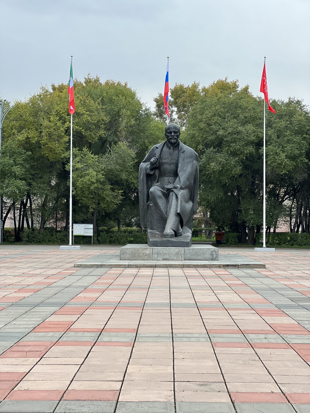 Хочу выразить огромную благодарность Надежде за проведенные экскурсии! Это человек - супер эрудированный, знающий все ответы