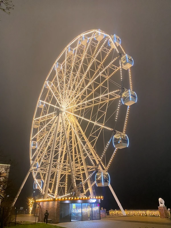 Курорты янтарного побережья: Светлогорск и Зеленоградск (из Калининграда)