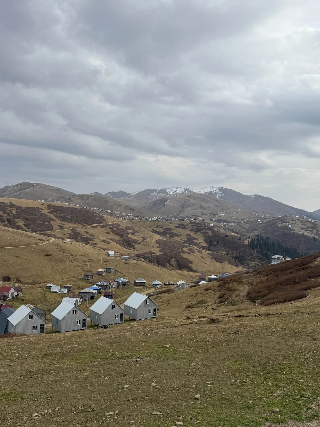 Очень интересная и насыщенная поездка. Было очень интересно пообщаться с Джаббой! Красиво и вкусно, даже не ожидали такого классного пикника!