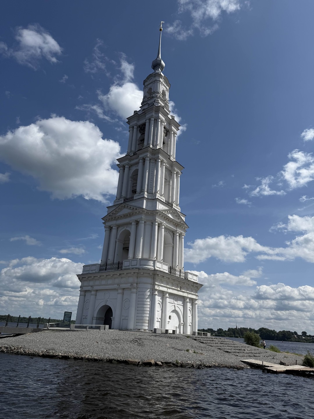 Спасибо Галине за интересную и познавательную экскурсию по маленькому городу Калязин. Видно что она любит свой