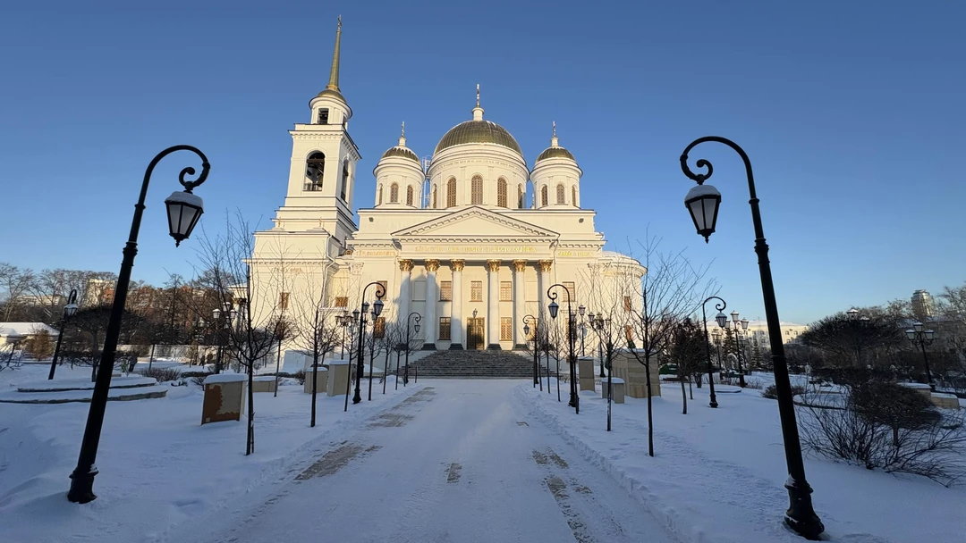 Обзорная экскурсия по Екатеринбургу + монастырь на Ганиной яме и стела «Европа - Азия» (Никита)