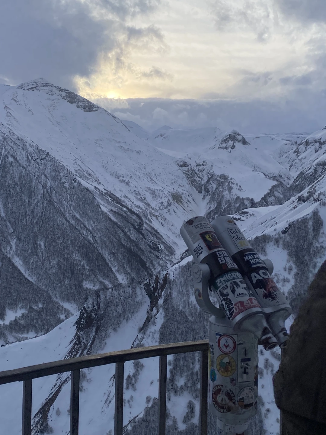 Очень понравилась экскурсия! Тимур отличный гид, все подробно рассказывает и объясняет, дополняя рассказ веселыми и интересными