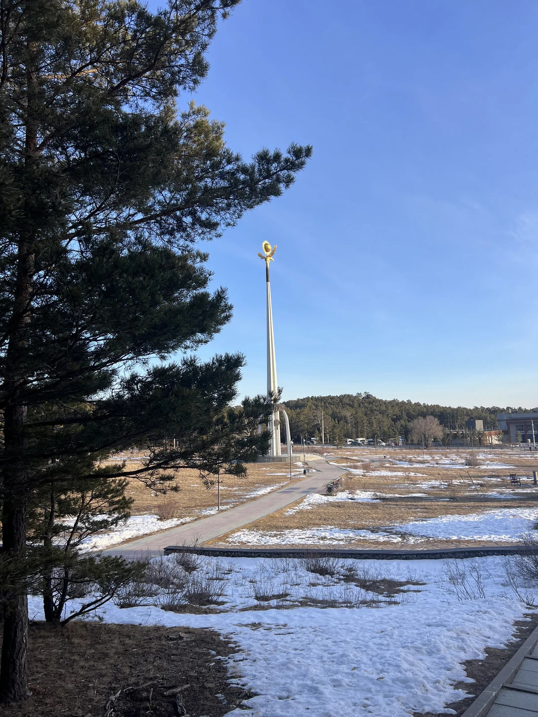 Алтын замечательный гид, ее рассказ позволил влюбиться в Казахстан и пробудил желание посетить его снова. Нам