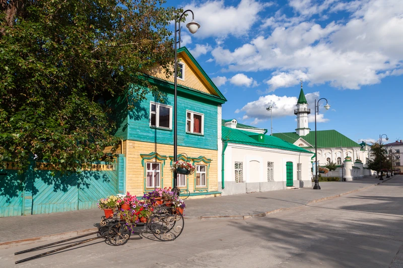 Старо-Татарская слобода: муллы, купцы и хипстеры