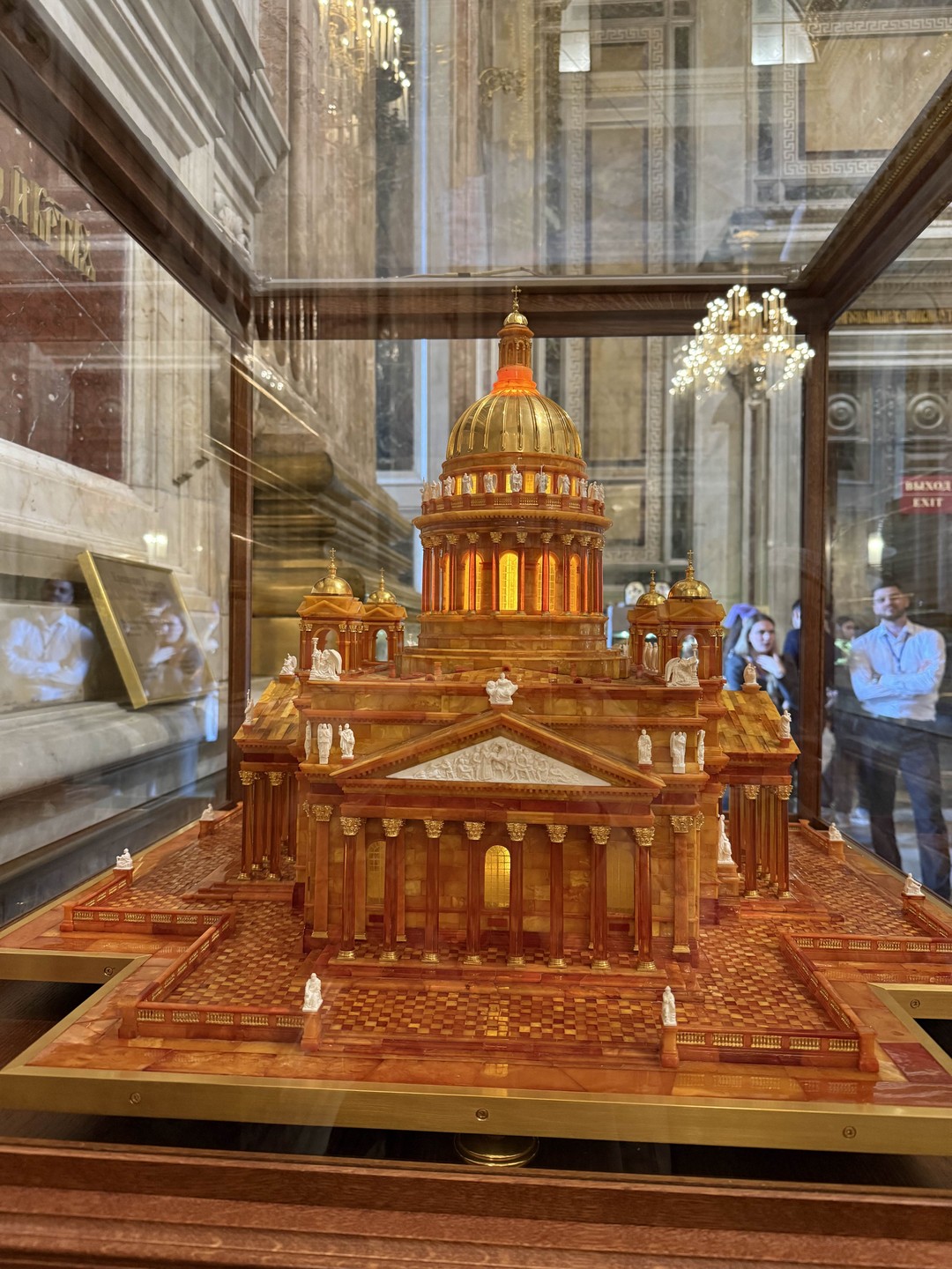Экскурсия в Спас на Крови и Исаакиевский собор в мини-группе (Марианна)
